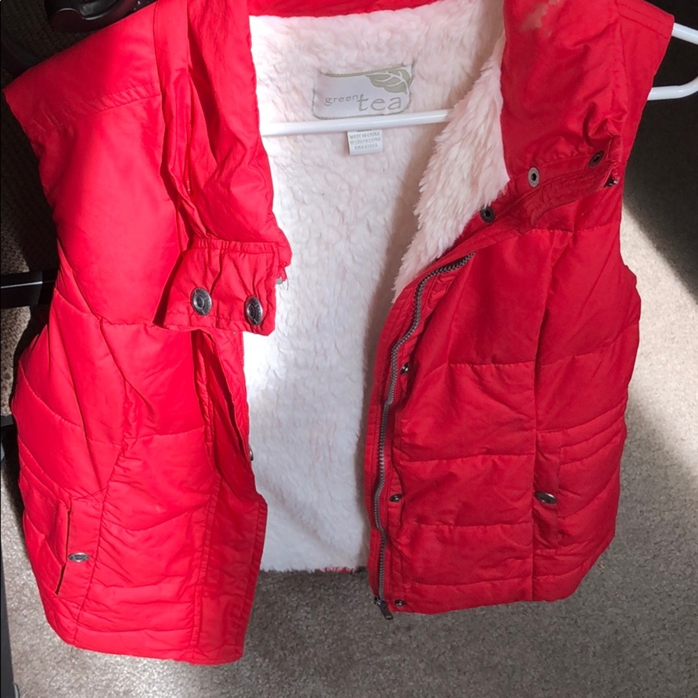 Green Tea Red Vest , Size: Medium